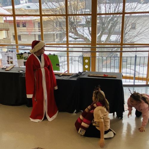 Theater 1. und 4. Klasse Weihnachten