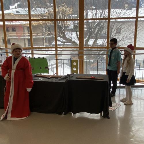 Theater 1. und 4. Klasse Weihnachten