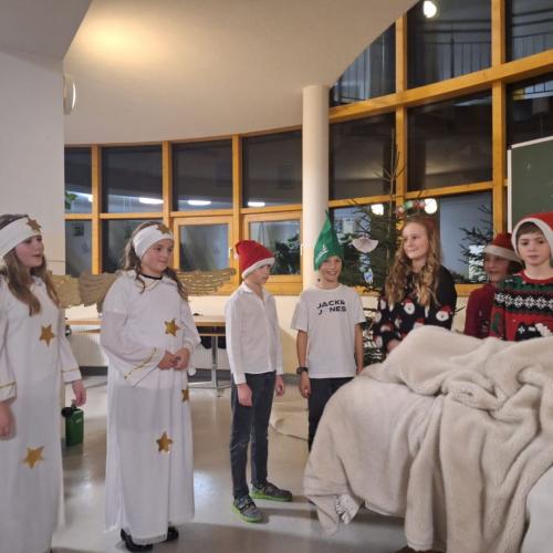 Weihnachtsaufführung KL4 2025