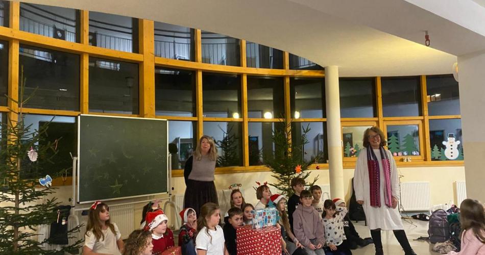 Weihnachtsaufführung KL4